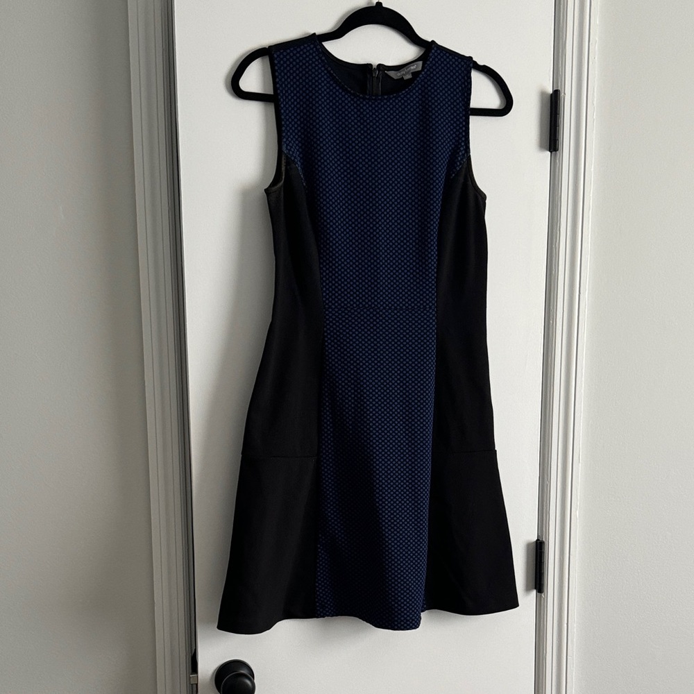 Daisy Fuentes Black and Blue Mini Dress